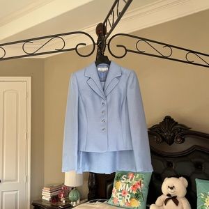 TAHARI MALIBU MAGIC DRESS SUIT